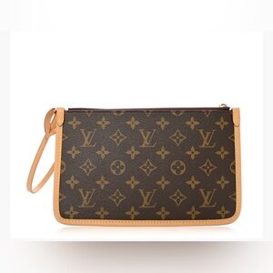 Authentic Louis Vuitton NEW Carryall MM Pochette monogram wristlet pouch
